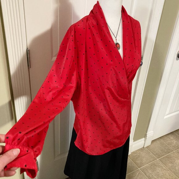 Collections Internationale Dark red black diamond print blouse ~ MEDIUM LARGE - Picture 6 of 13